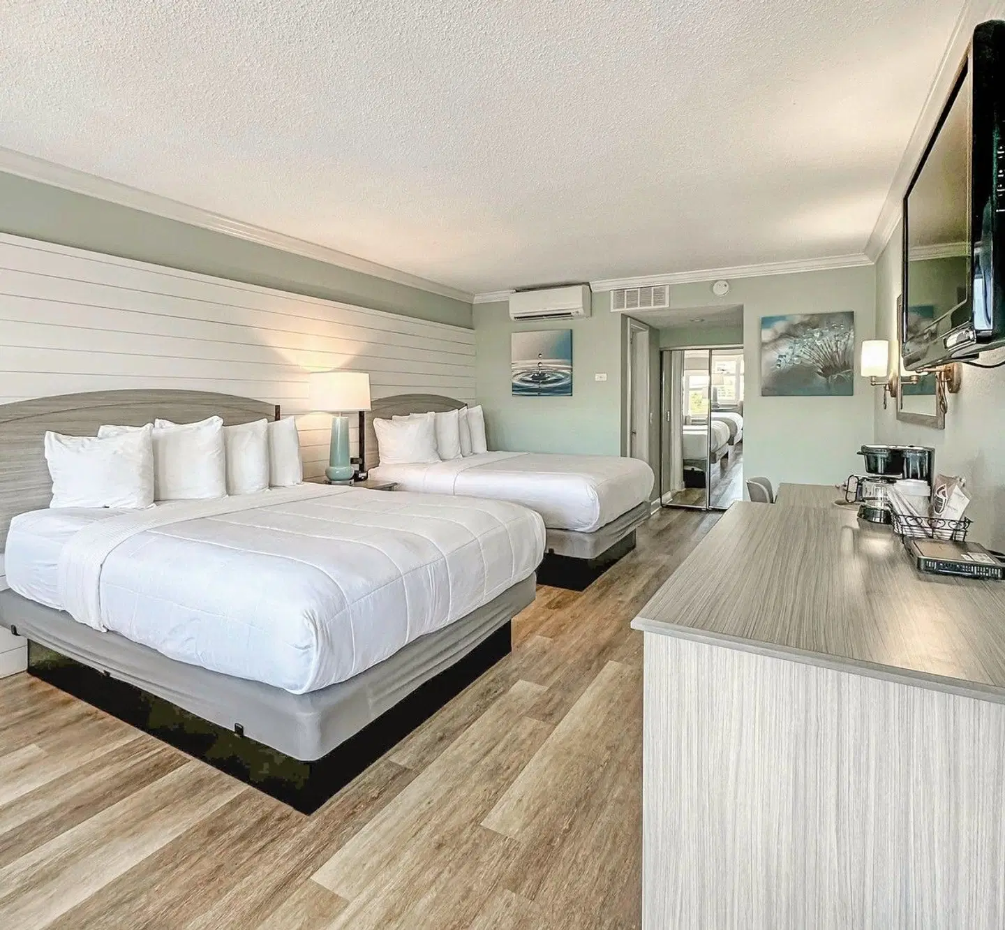 Thunderbird Beach Resort ROOM_EXAMPLE