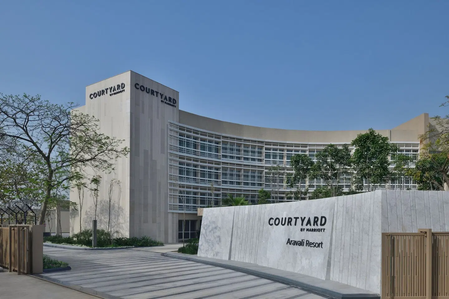 Aravali Marriott Resort & Spa, Delhi NCR EXTERIOR