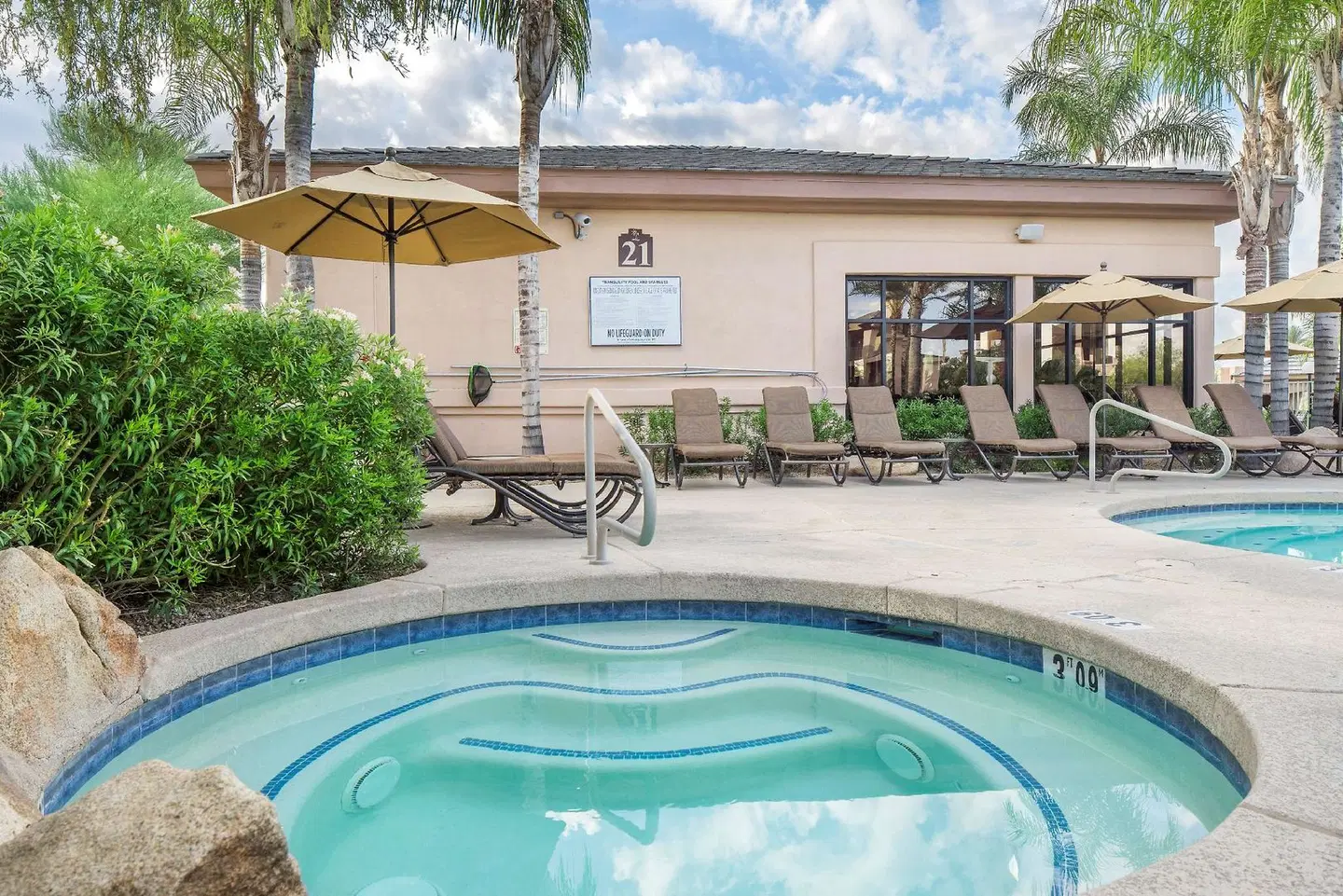 Scottsdale Links Resort OUTDOOR_POOL