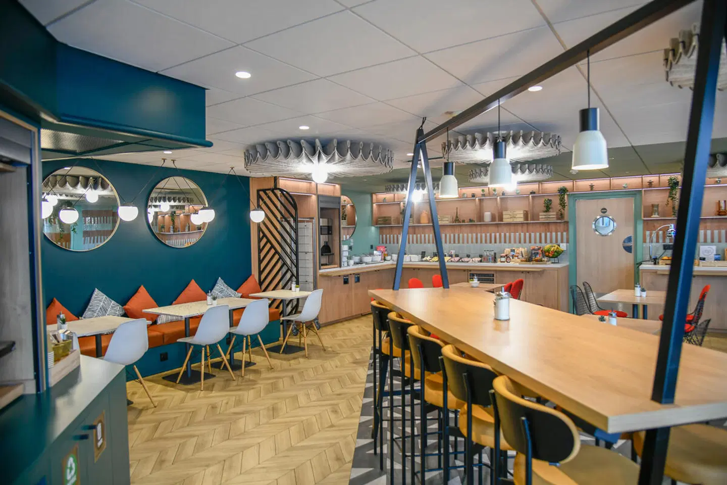 ibis Paris Gare du Nord Château-Landon - inklusive NFL Paris Game Ticket Bar