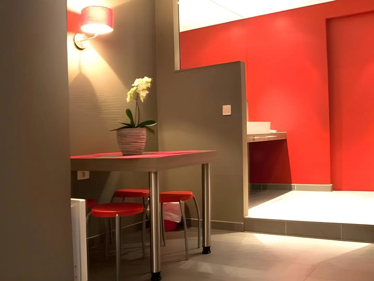Apartlogies De Coqisserie ROOM_EXAMPLE