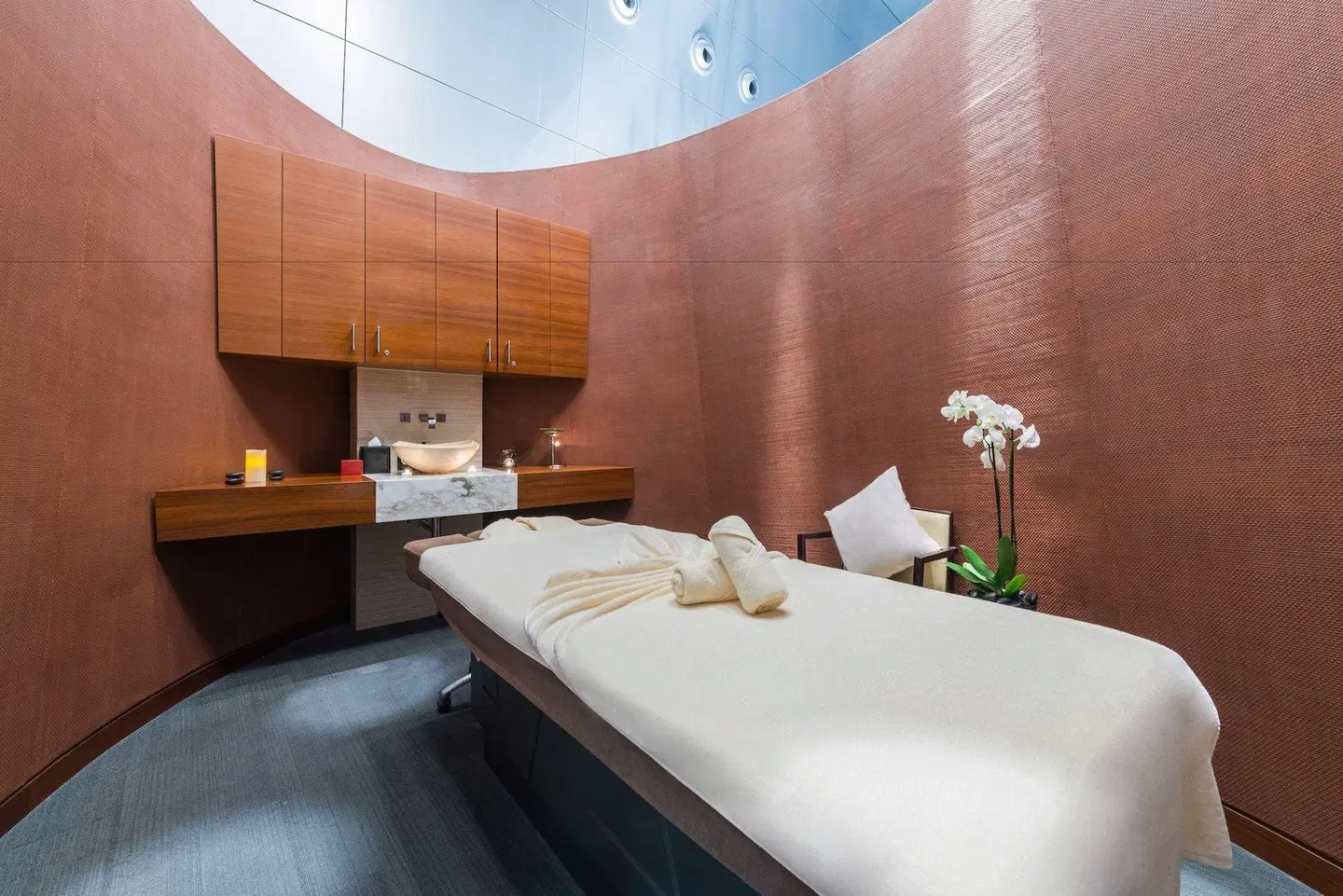The Airport Hotel -Transit Only ROOM_EXAMPLE