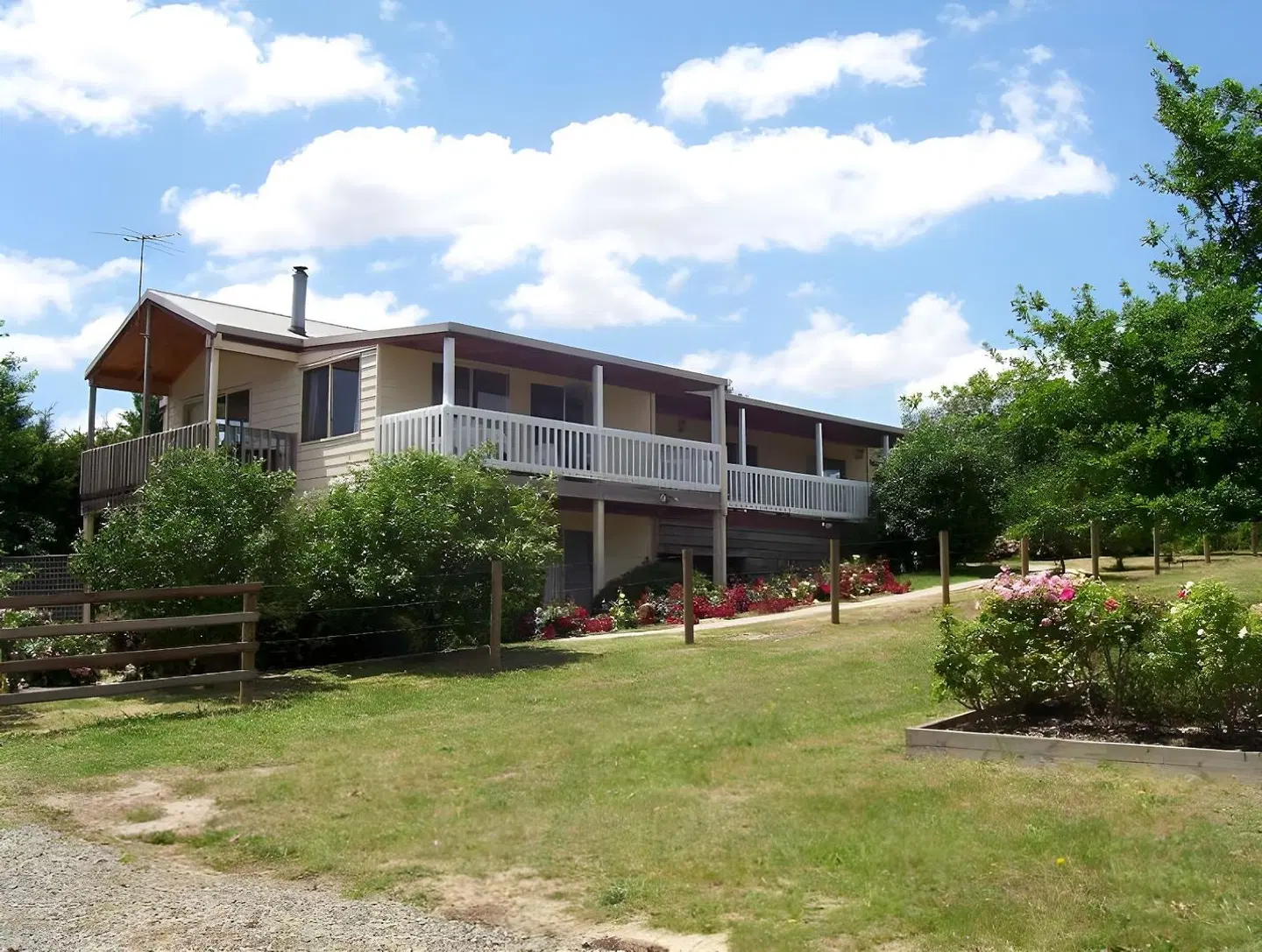 Yarra Glen Bed & Breakfast EXTERIOR