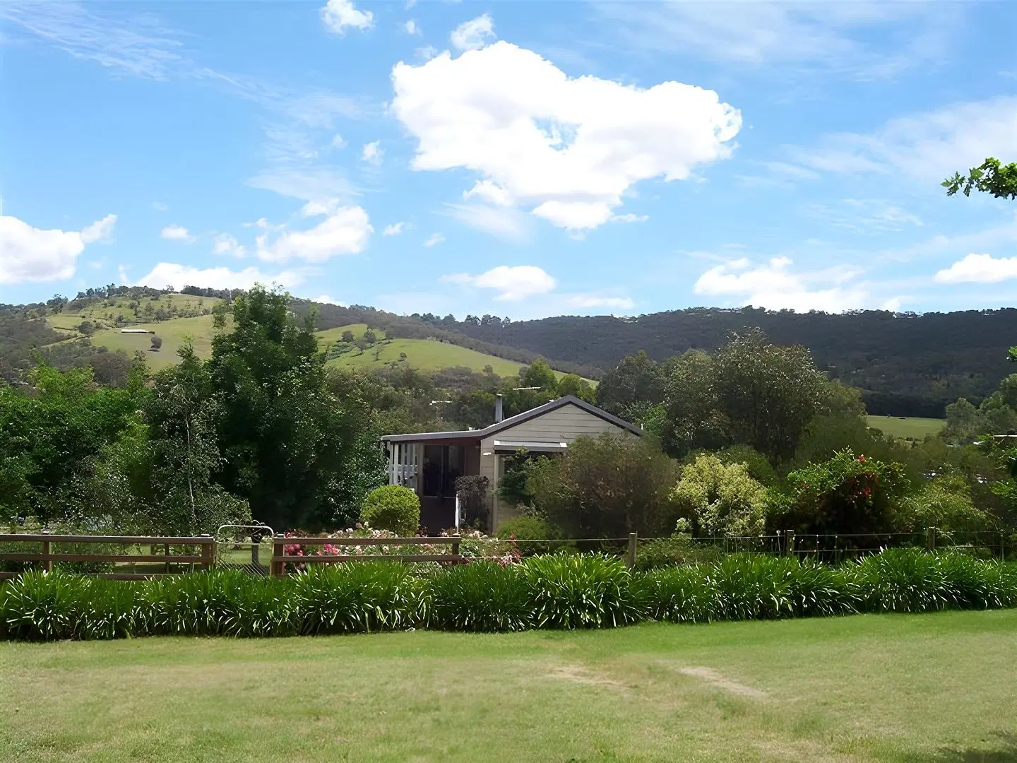 Yarra Glen Bed & Breakfast EXTERIOR