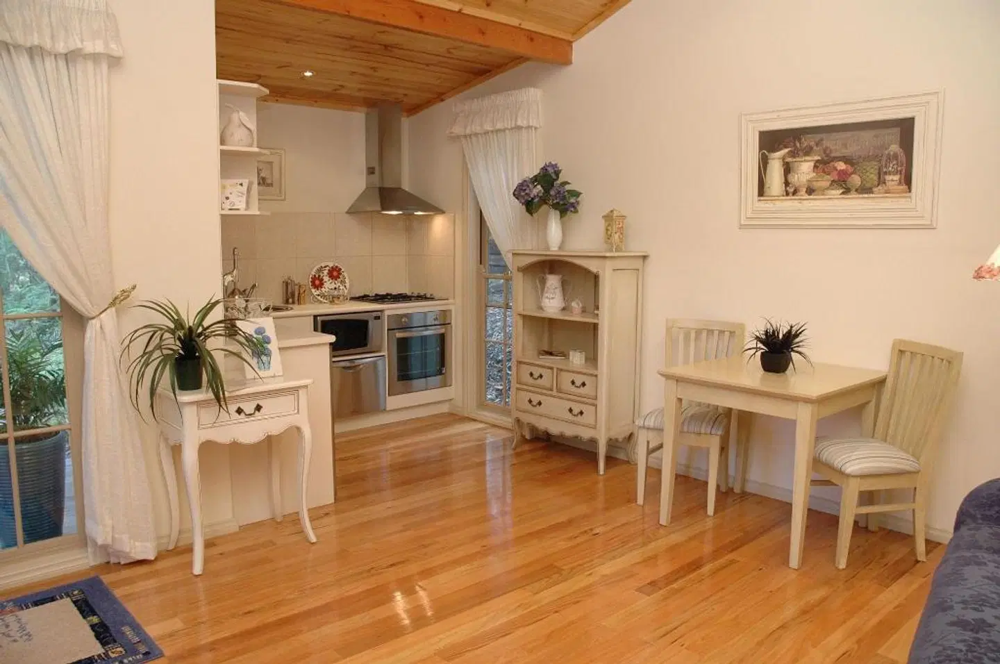 Myers Creek Cascades Luxury Cottages ROOM_EXAMPLE