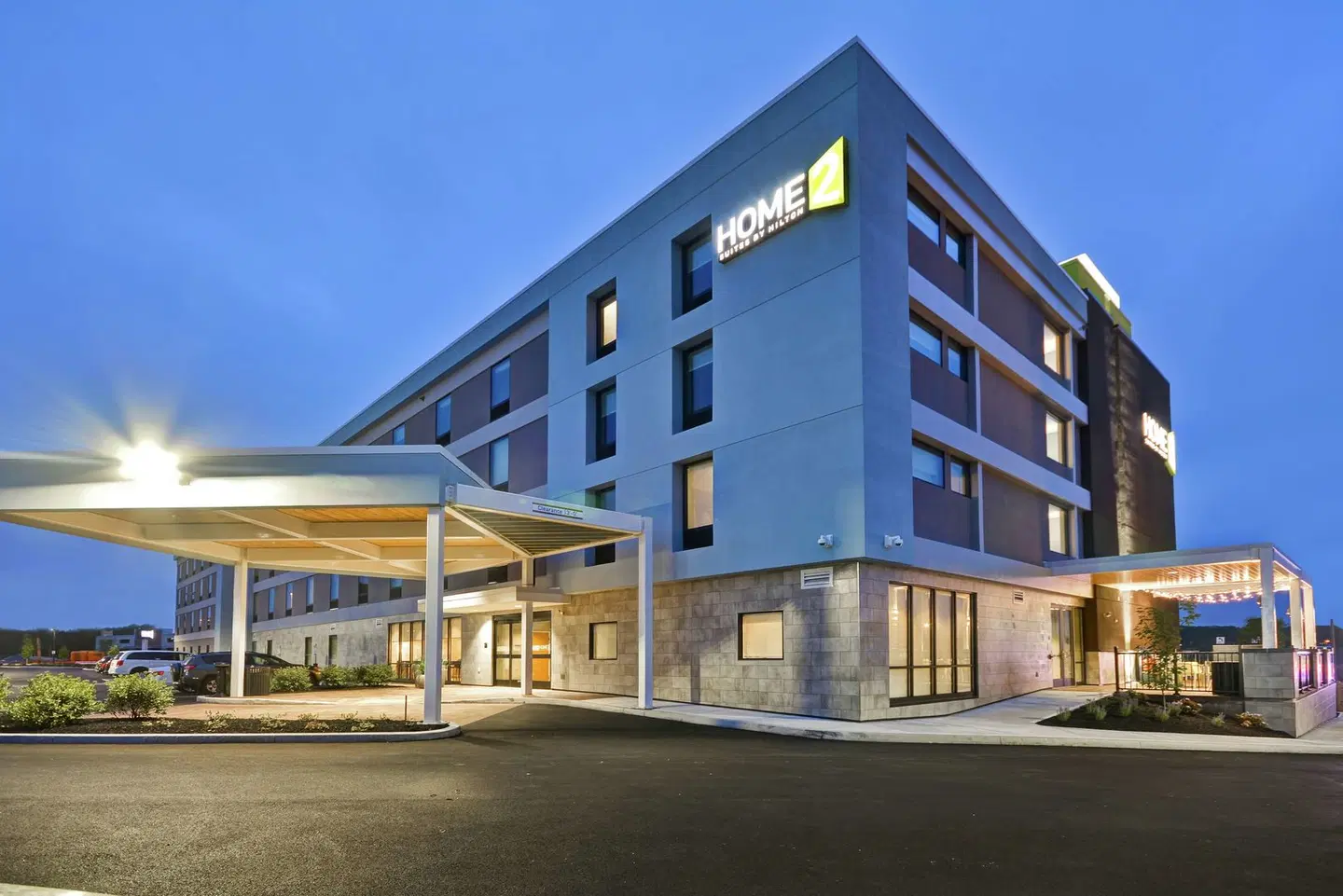 Home2 Suites by Hilton Portland Airport ME EXTERIOR