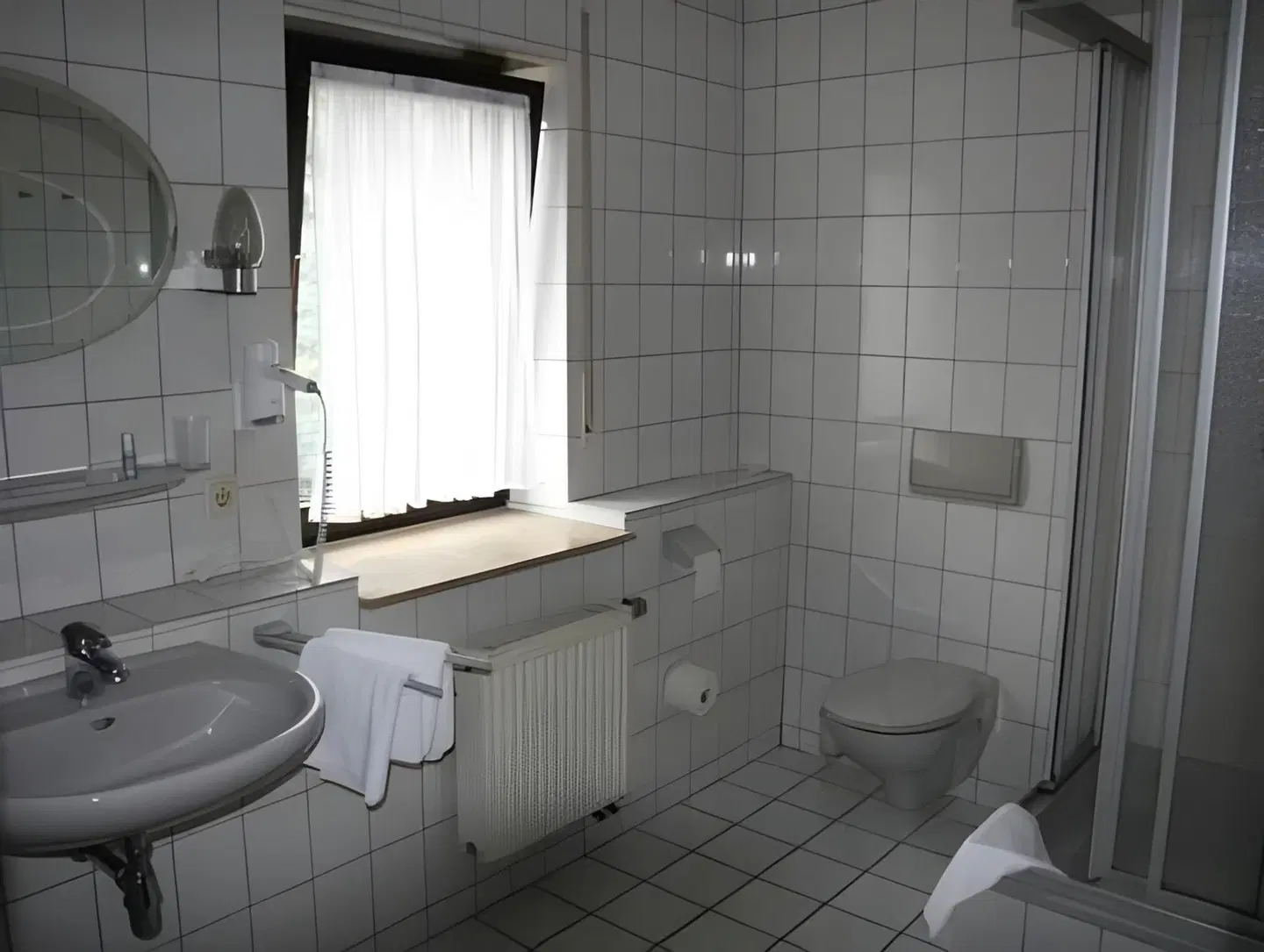 Zur Post Badezimmer