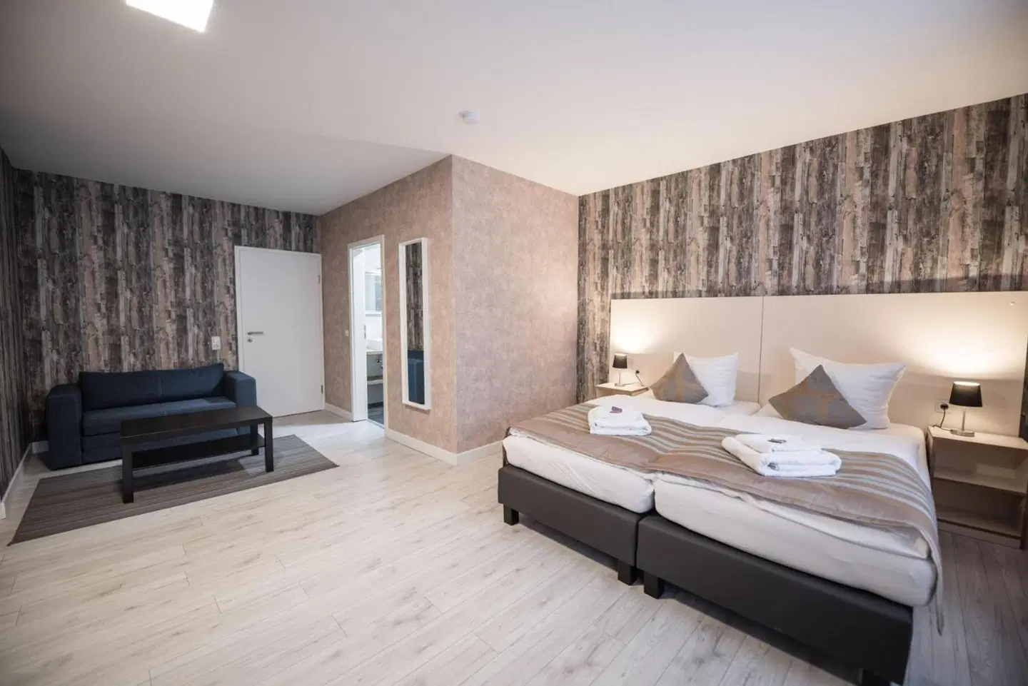 Novel Hotel ROOM_EXAMPLE