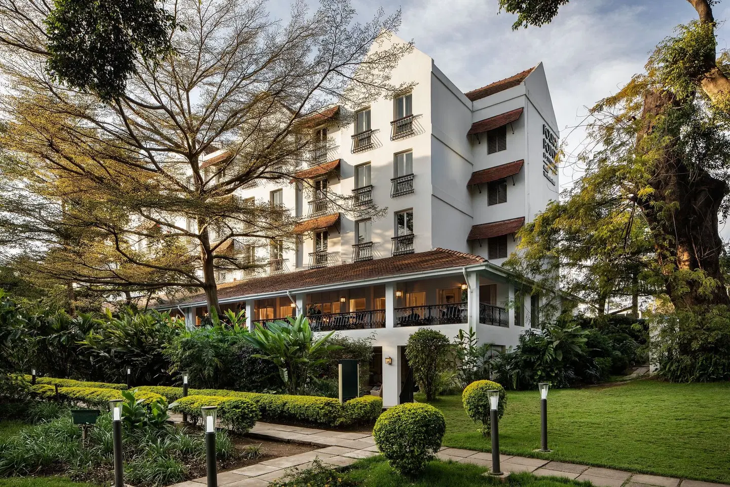 Four Points by Sheraton Arusha, The Arusha Hotel EXTERIOR