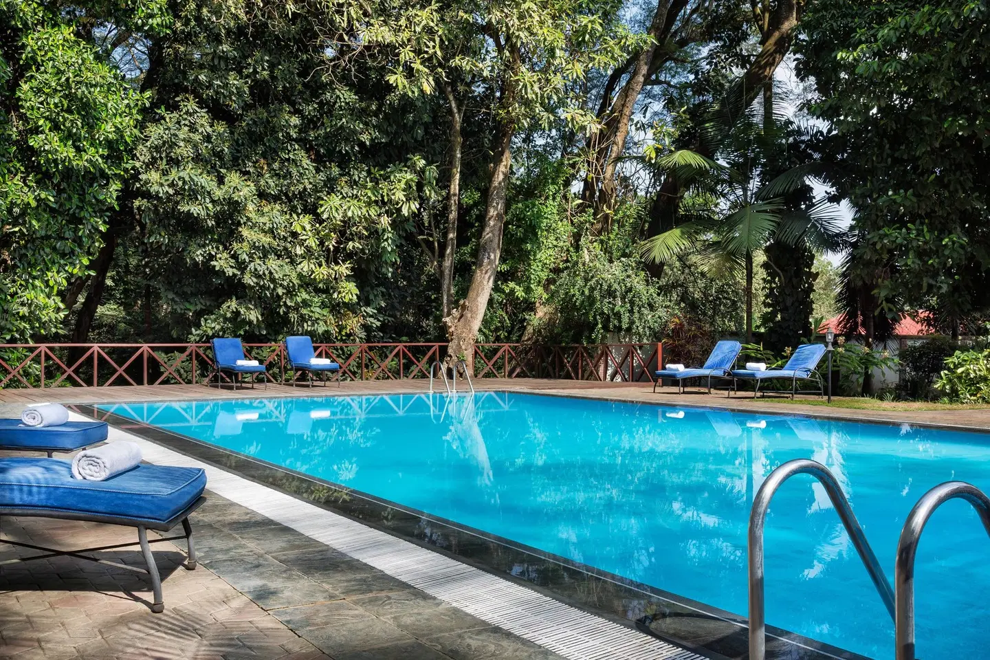 Four Points by Sheraton Arusha, The Arusha Hotel OUTDOOR_POOL