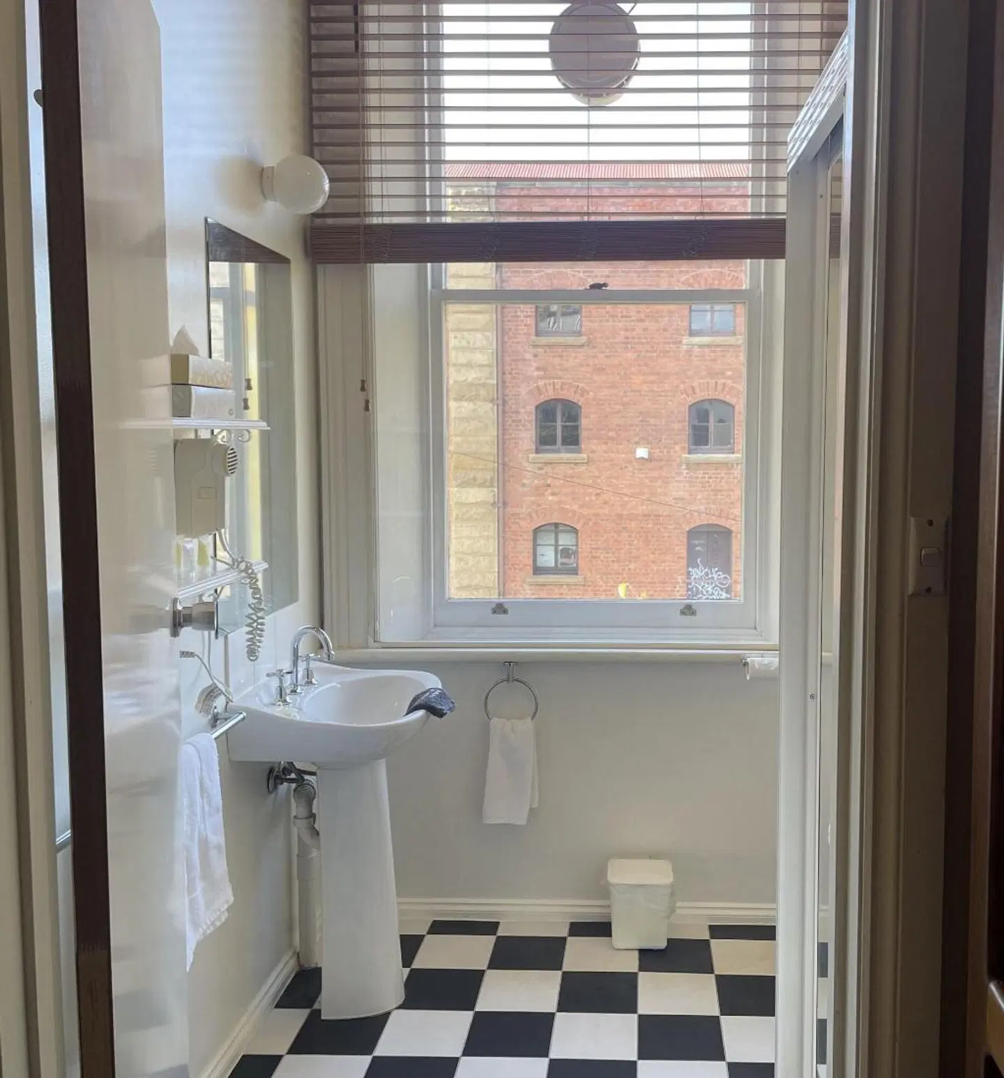 The Lodge on Elizabeth Bed & Breakfast Badezimmer