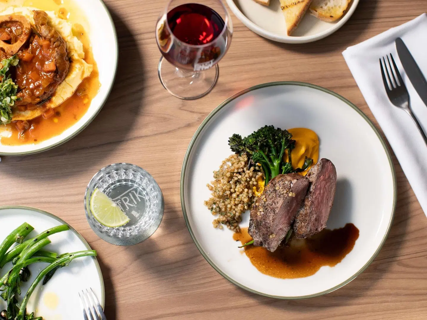 Mercure Melbourne Southbank Restaurant