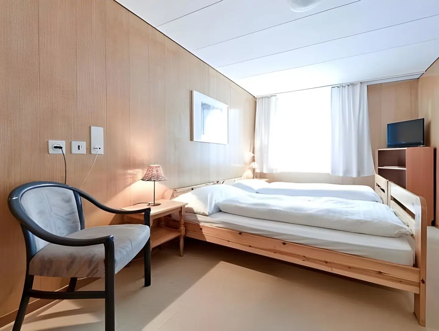Weißes Kreuz ROOM_EXAMPLE