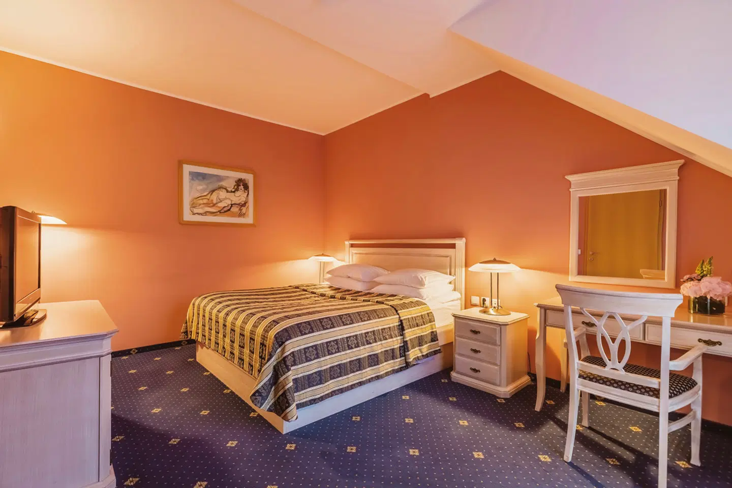 Ramada Hotel & Suites by Wyndham Kranjska Gora ROOM_EXAMPLE