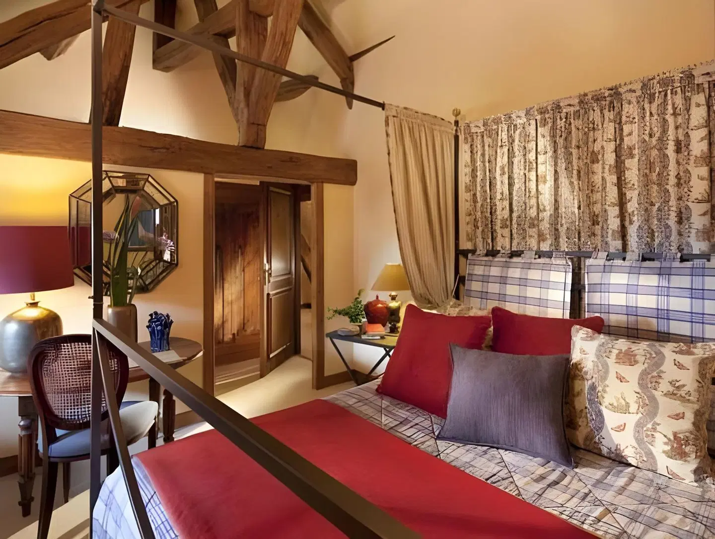 Hotel De France ROOM_EXAMPLE