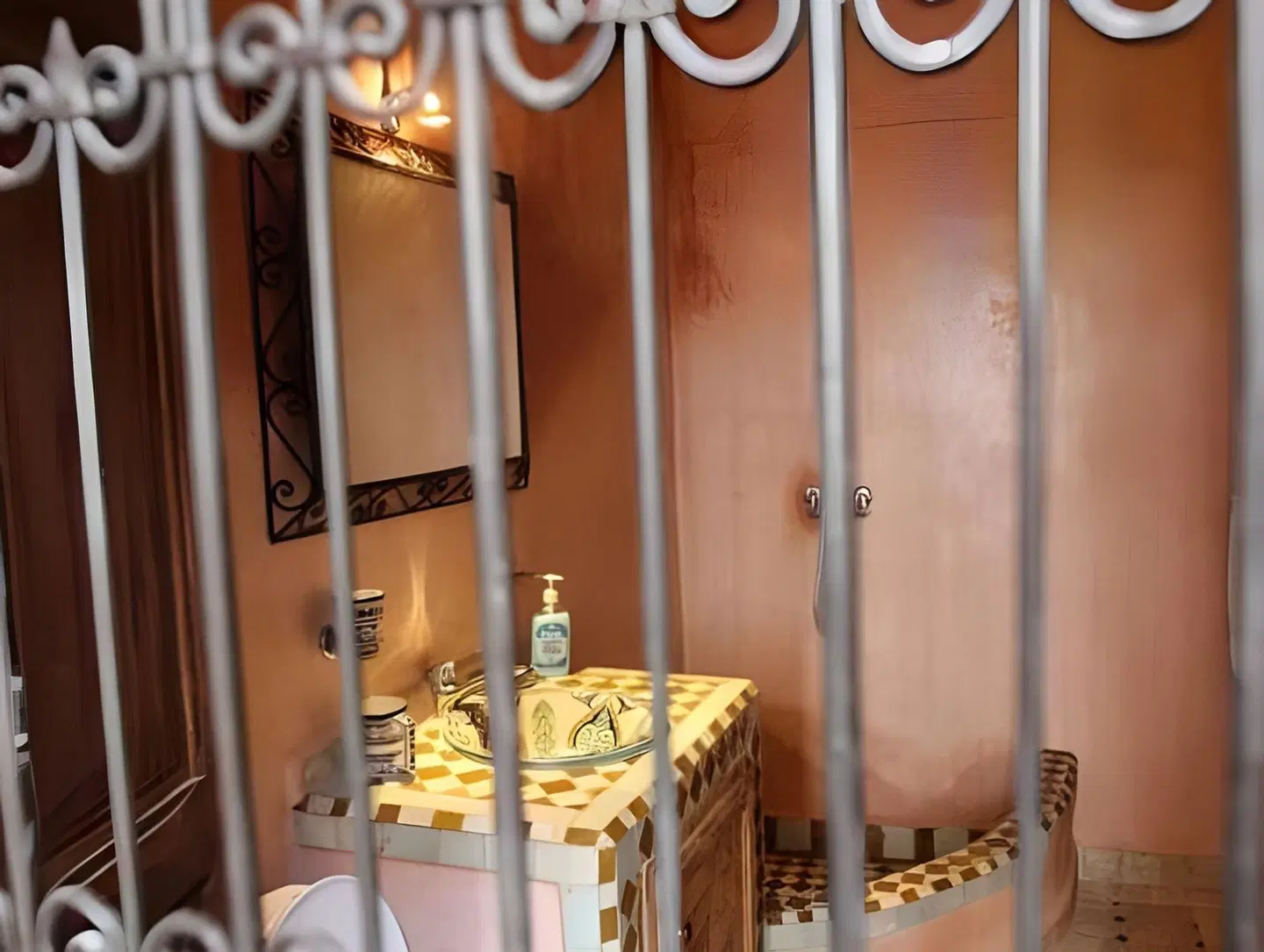 Dar Labchara Badezimmer