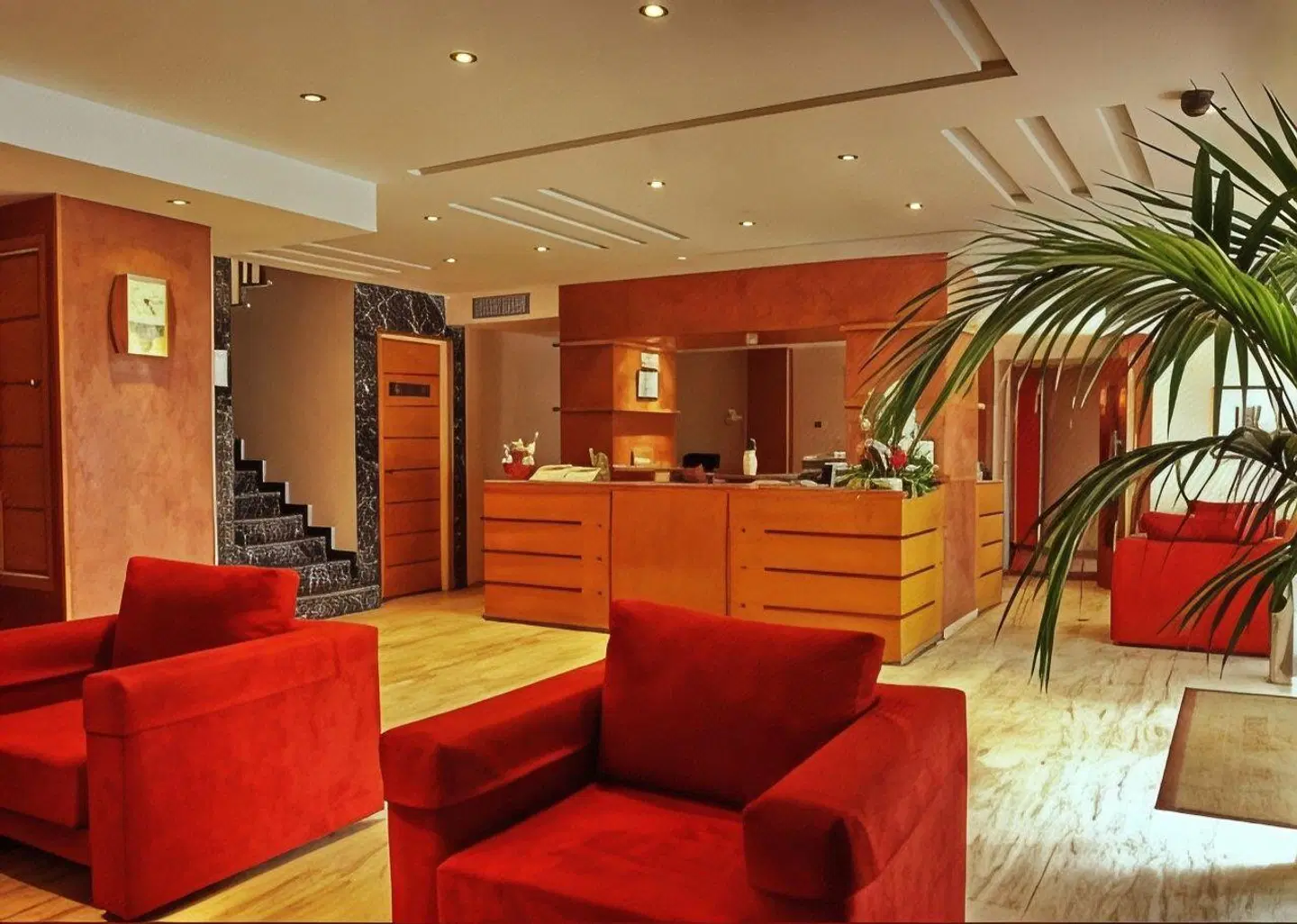 Le Pietri LOUNGE_LOBBY