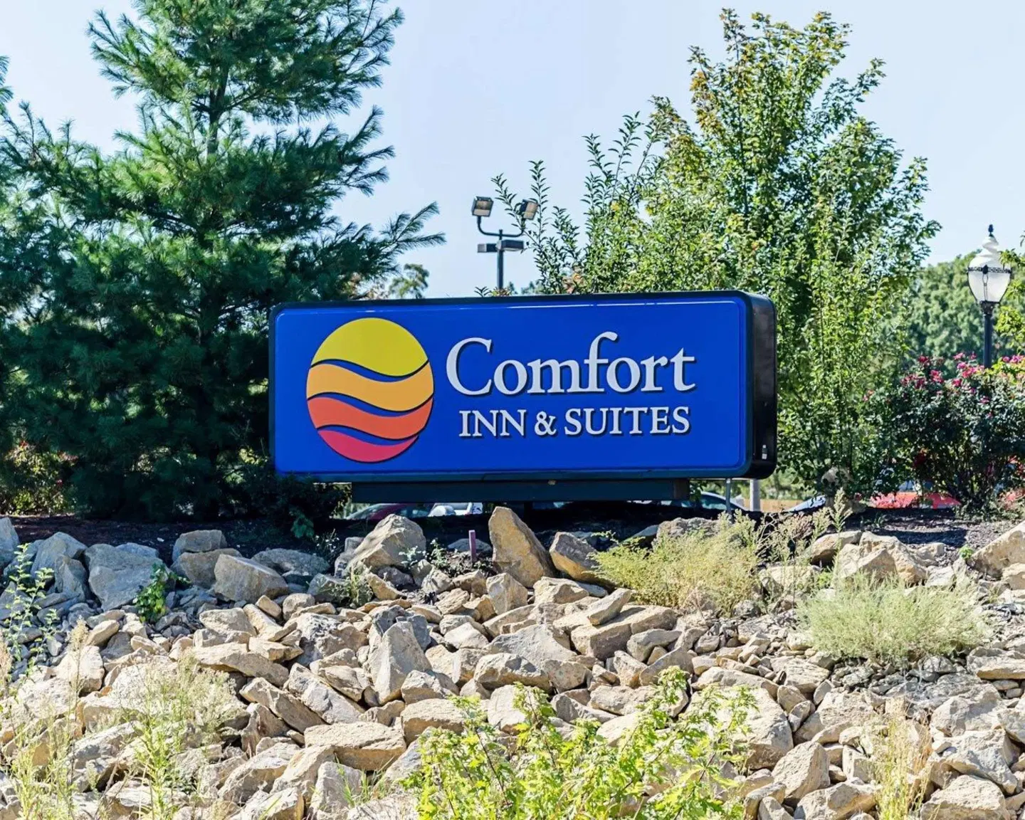 Comfort Inn & Suites Lawrence - University Area EXTERIOR