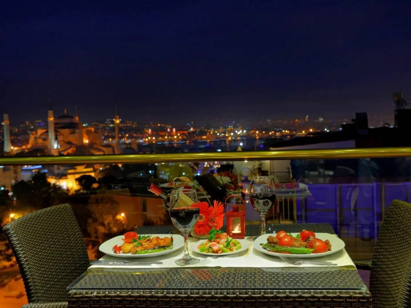 Burckin Hotel Restaurant