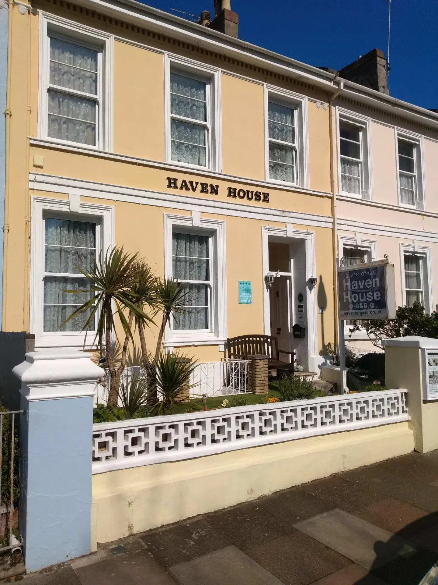 Haven House EXTERIOR