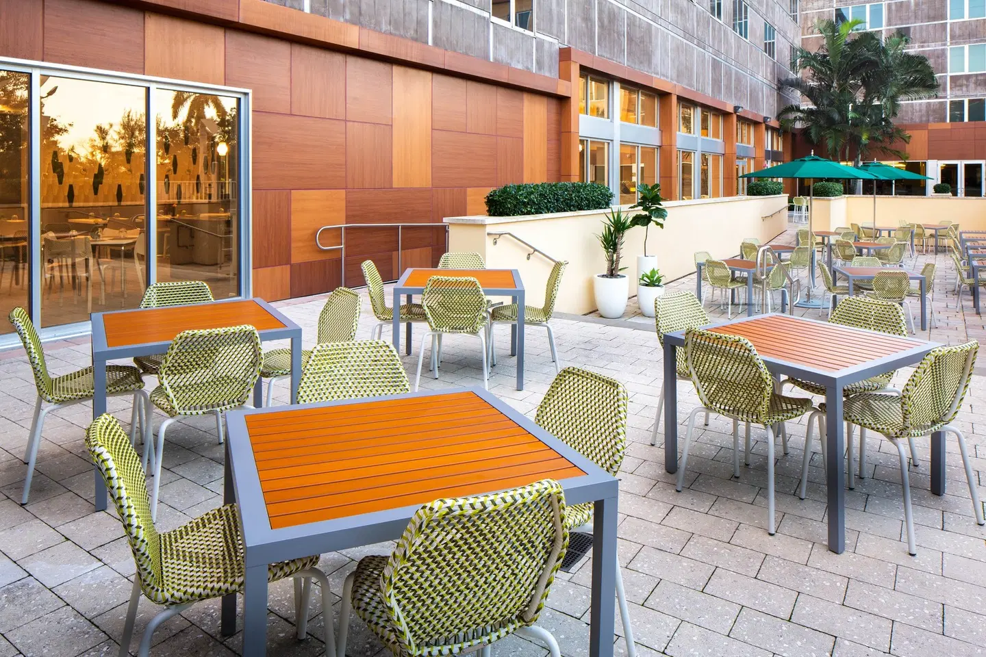 Element by Marriott Miami International Airport Restaurant
