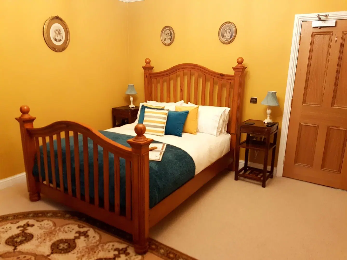 The Portland Guesthouse ROOM_EXAMPLE