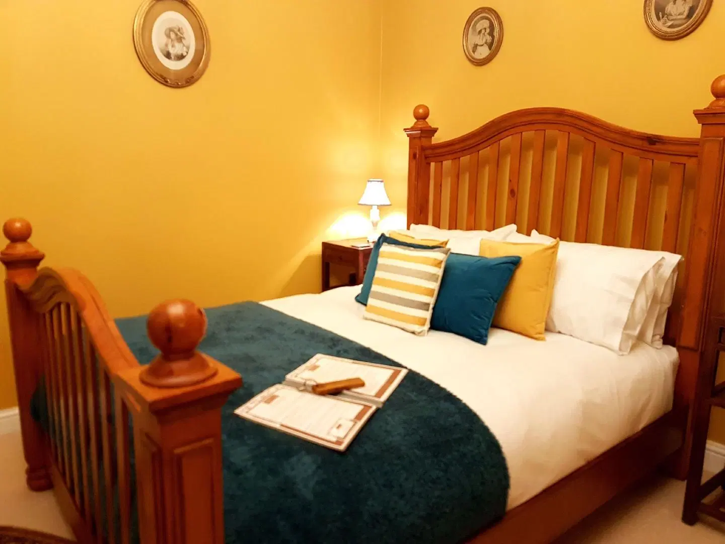 The Portland Guesthouse ROOM_EXAMPLE