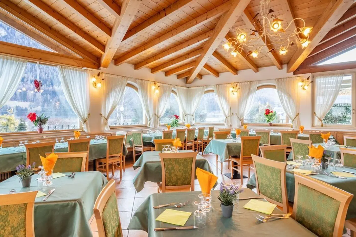 Monclassico Restaurant