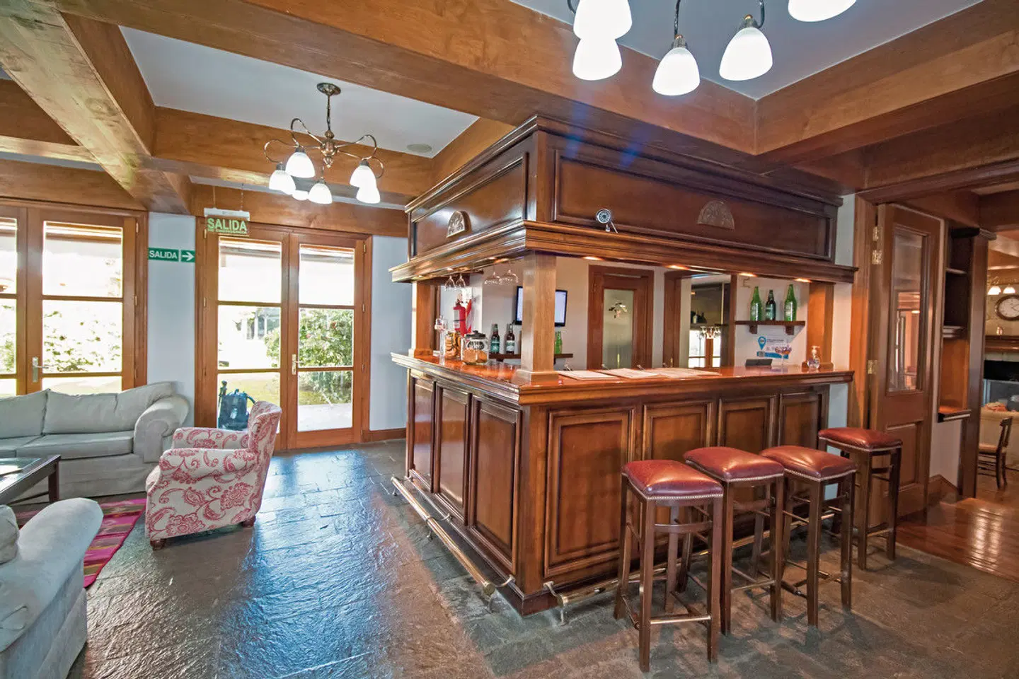 Kosten Aike Bar