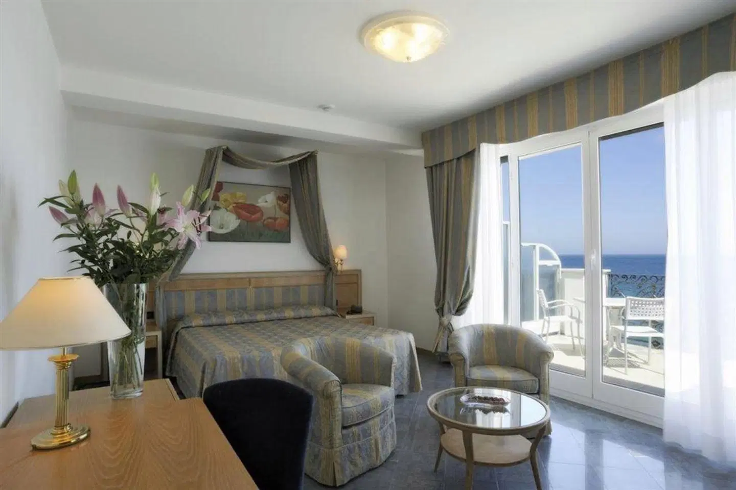 Grand Hotel Mediterranée ROOM_EXAMPLE