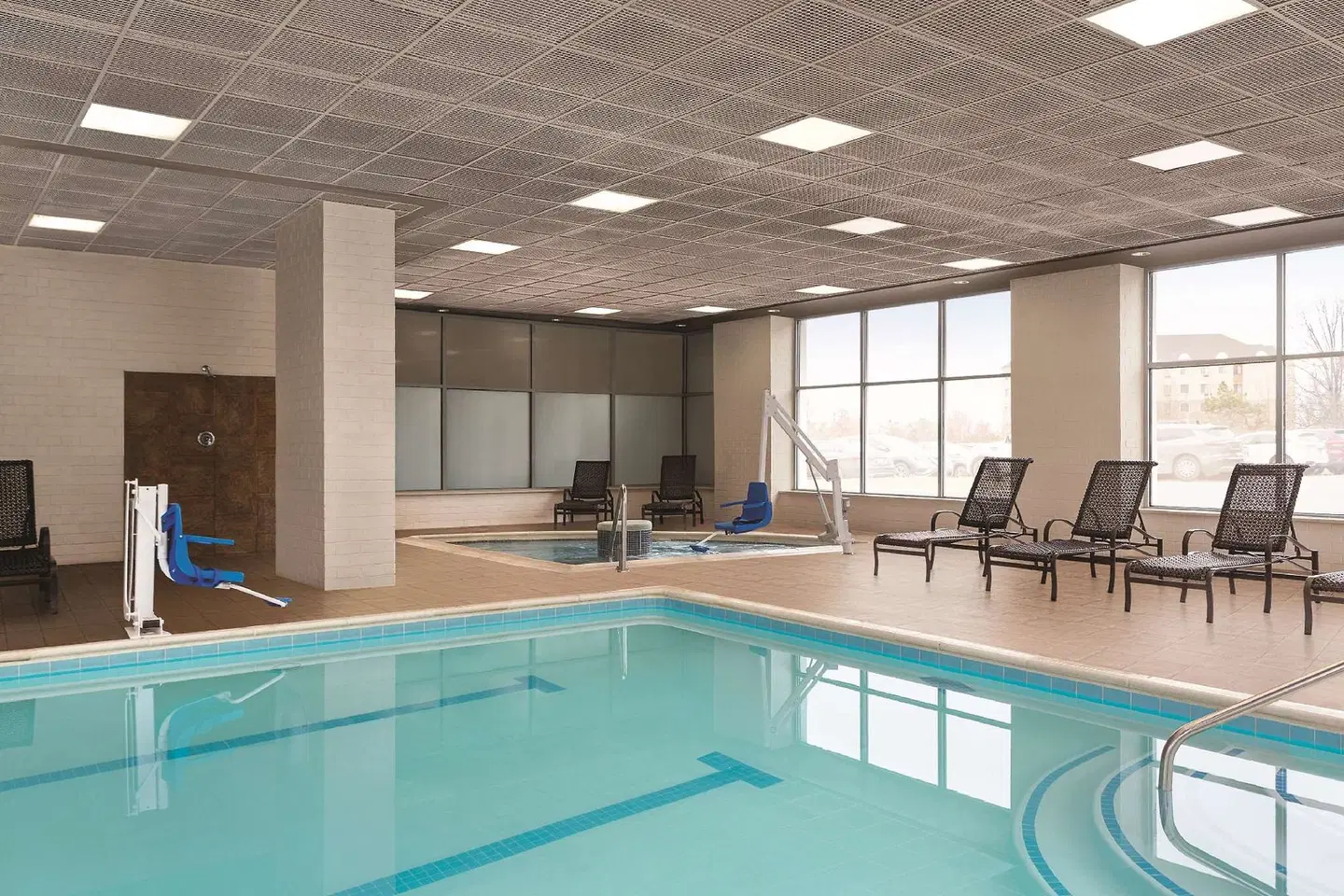 Embassy Suites by Hilton Baltimore at BWI Airport Hallenbad