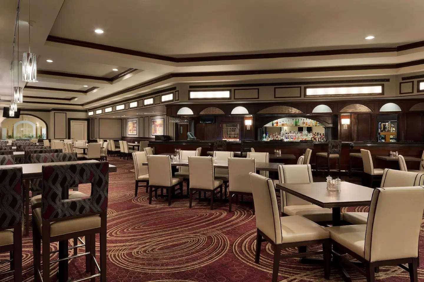Hilton St. Louis Frontenac Restaurant