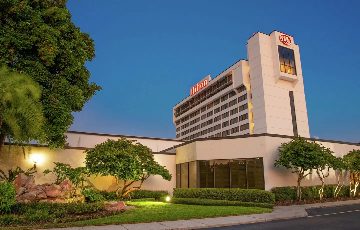 Hilton Tampa Airport Westshore EXTERIOR