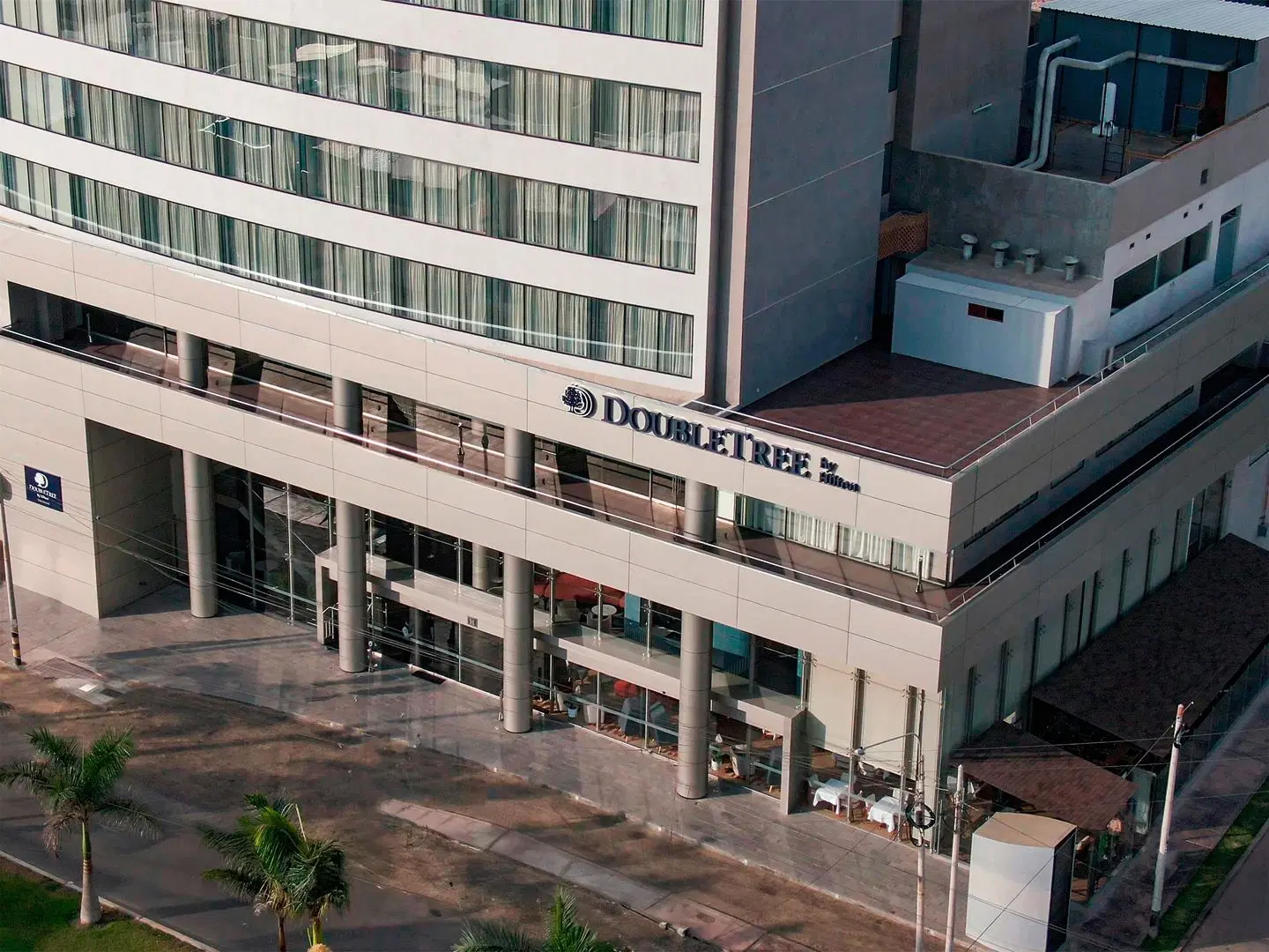 DoubleTree by Hilton Trujillo EXTERIOR