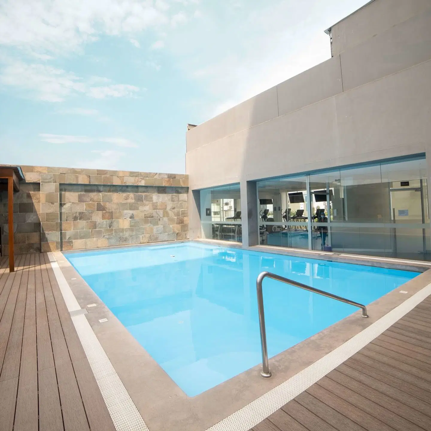 DoubleTree by Hilton Trujillo OUTDOOR_POOL