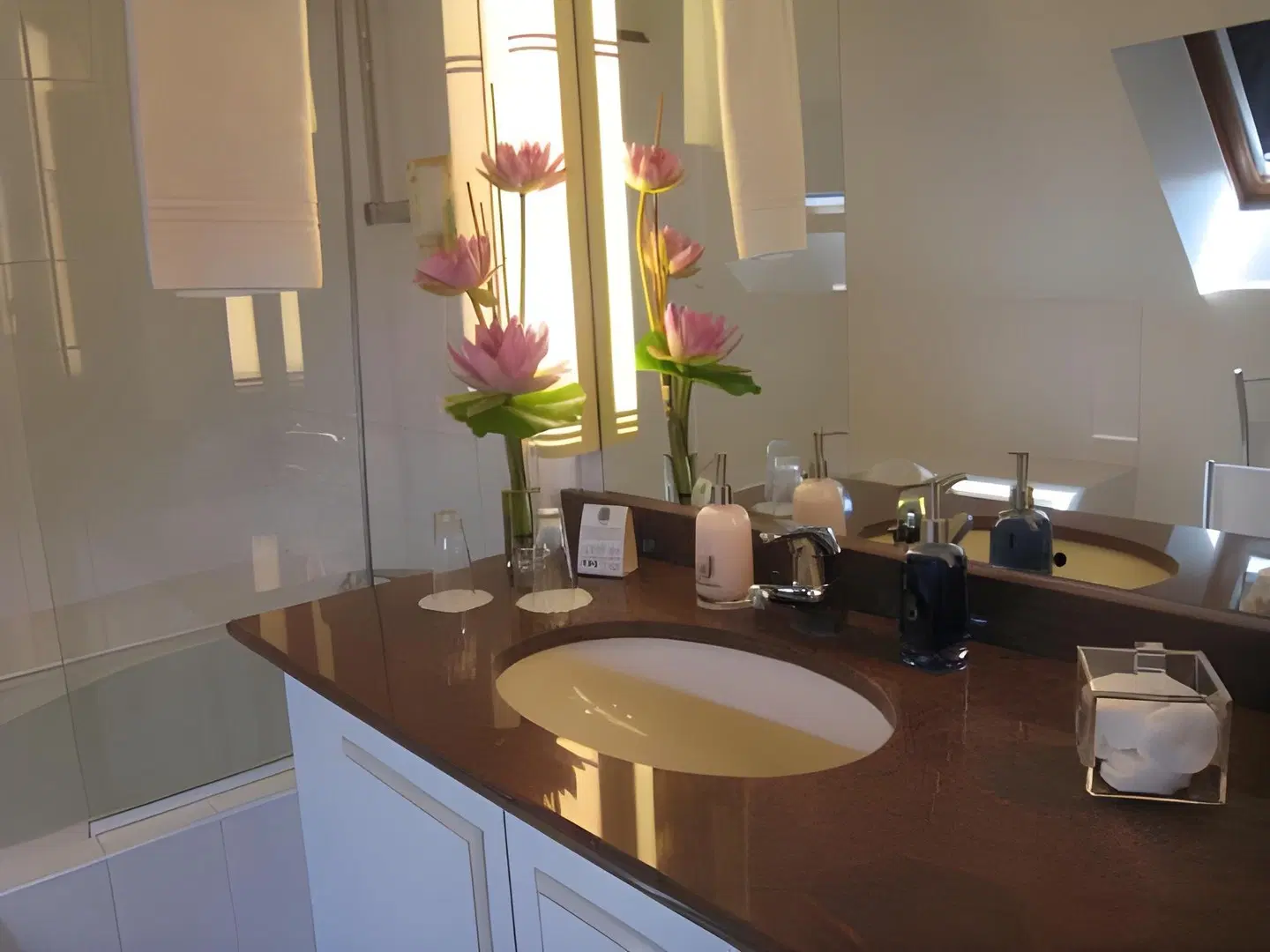 Clarion Collection Relais Saint Jean Badezimmer