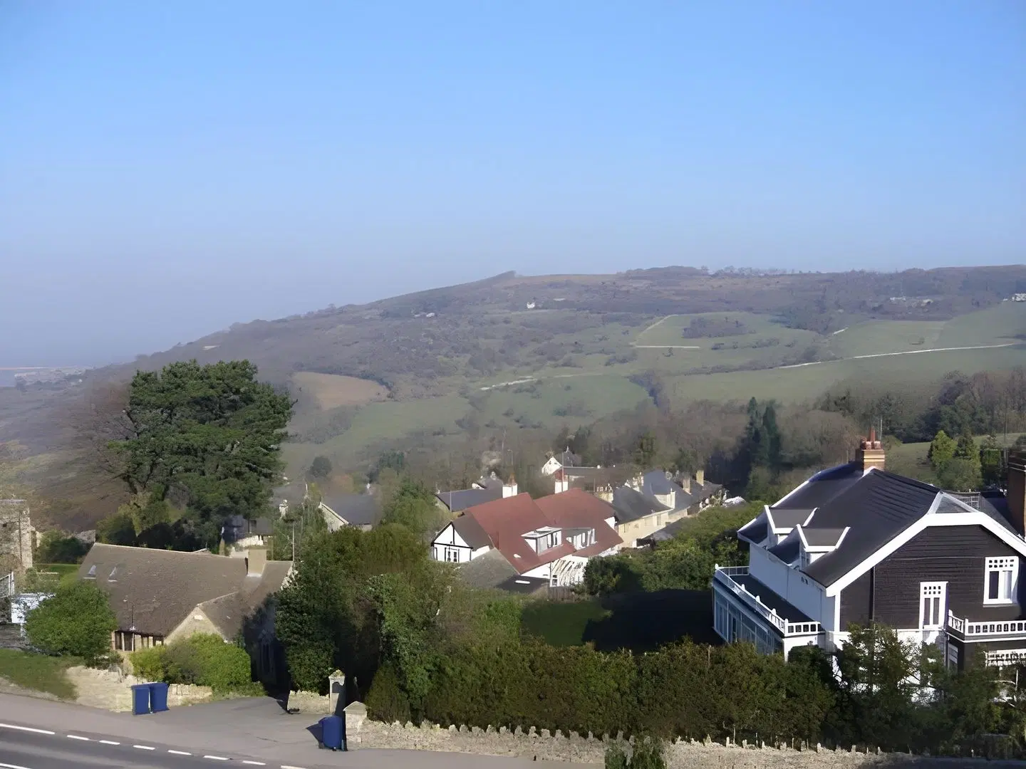 Cleeve Hill House EXTERIOR