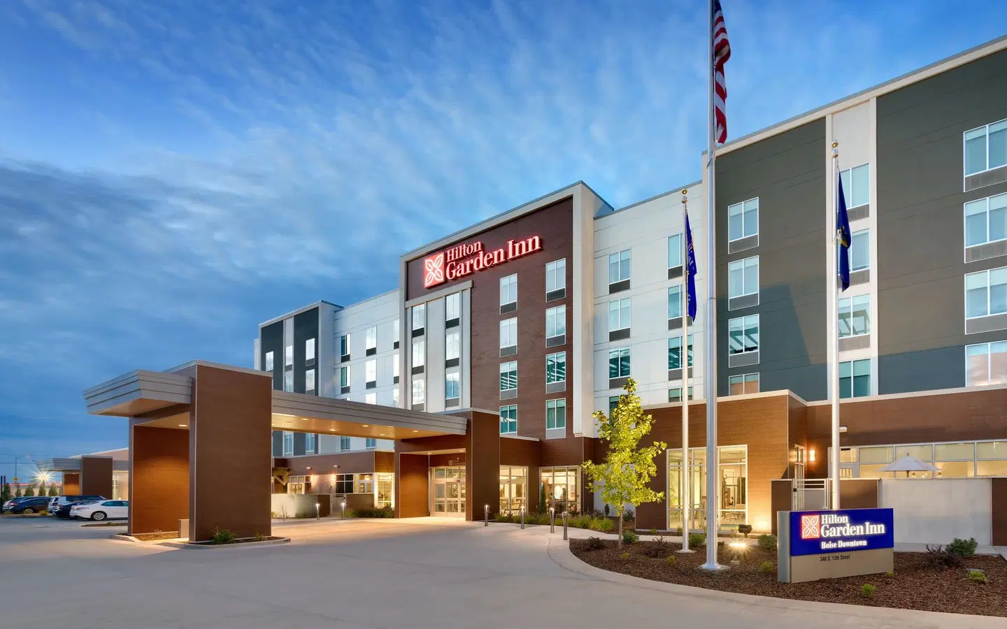 Hilton Garden Inn Boise Downtown EXTERIOR