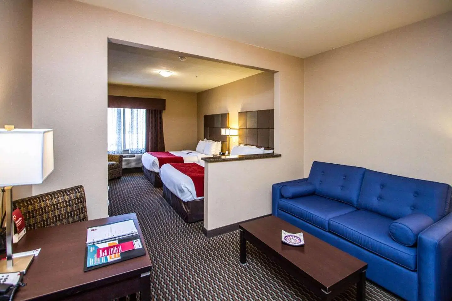 Comfort Suites ROOM_EXAMPLE