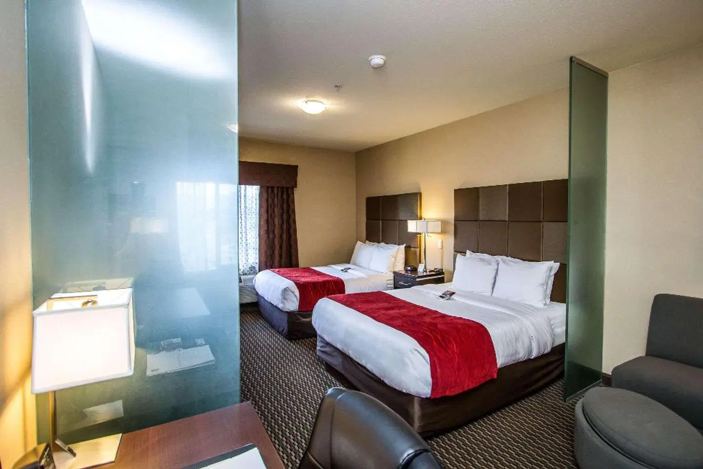 Comfort Suites ROOM_EXAMPLE
