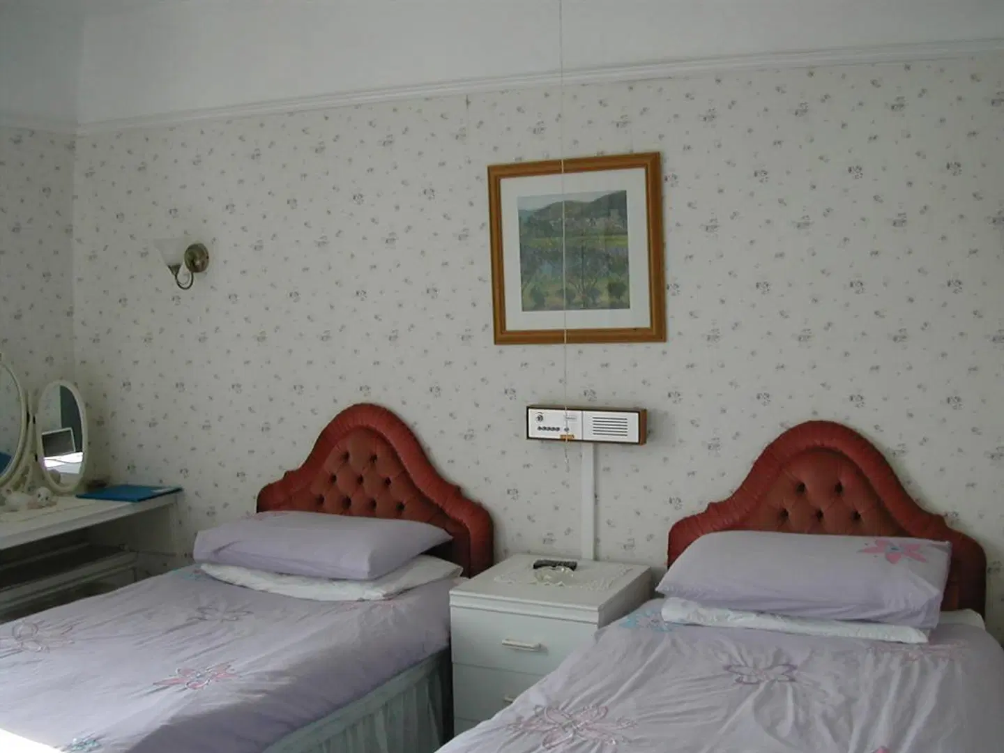 Neuadd Arms Hotel ROOM_EXAMPLE