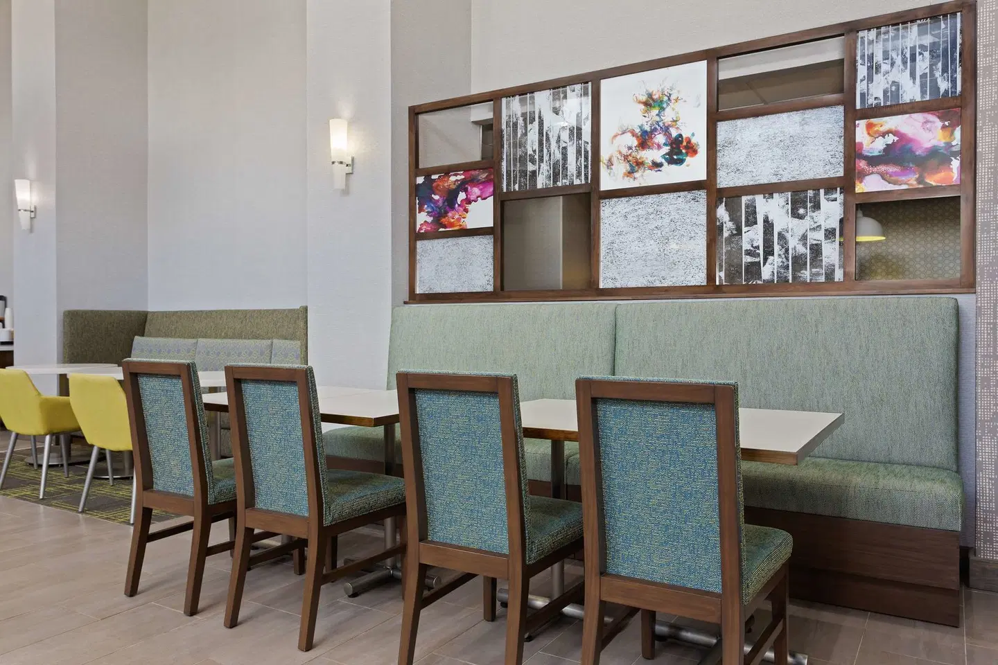 Hampton Inn & Suites Orlando Intl Dr N LOUNGE_LOBBY
