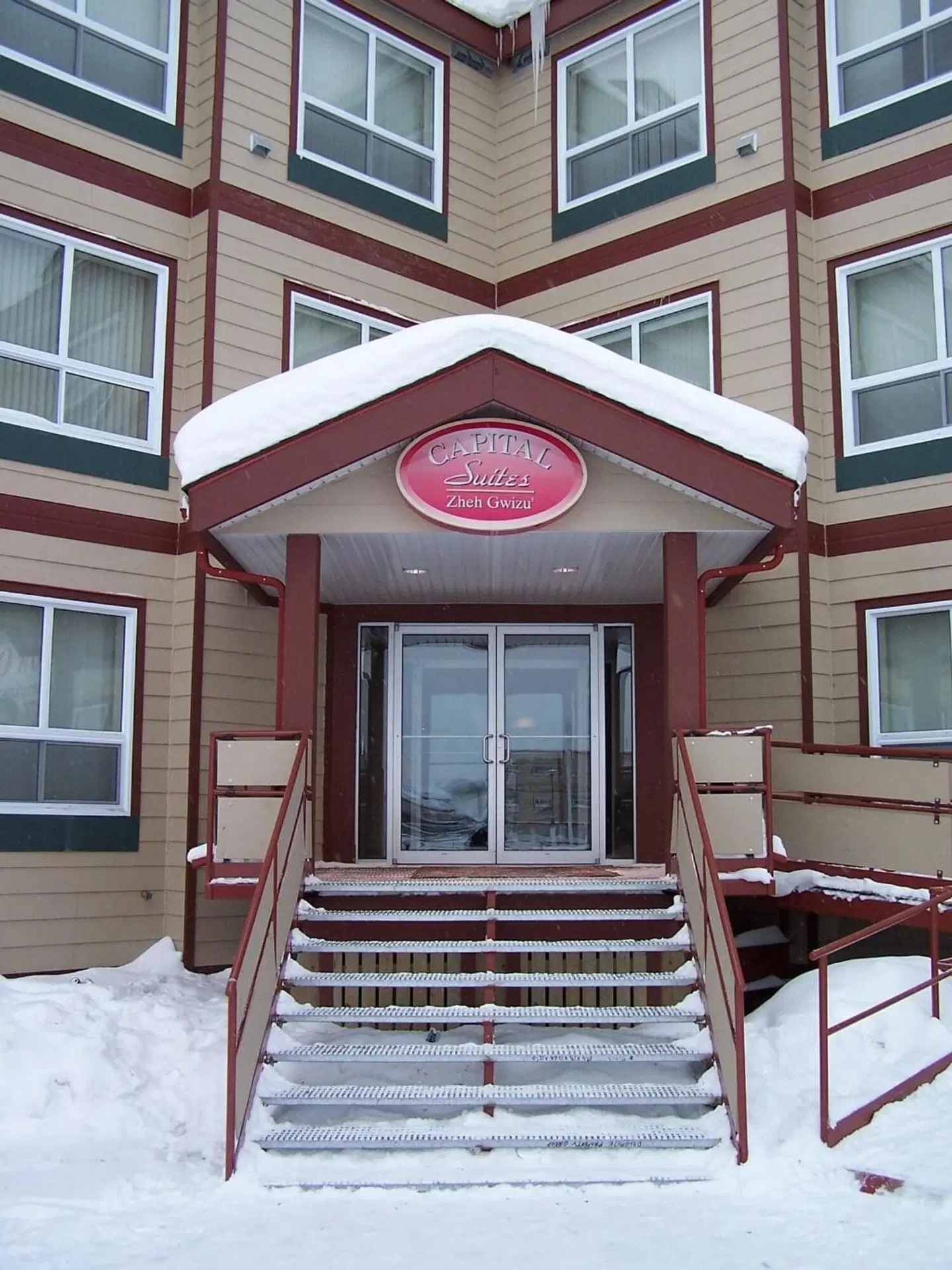 Inuvik Capital Suites Terrasse