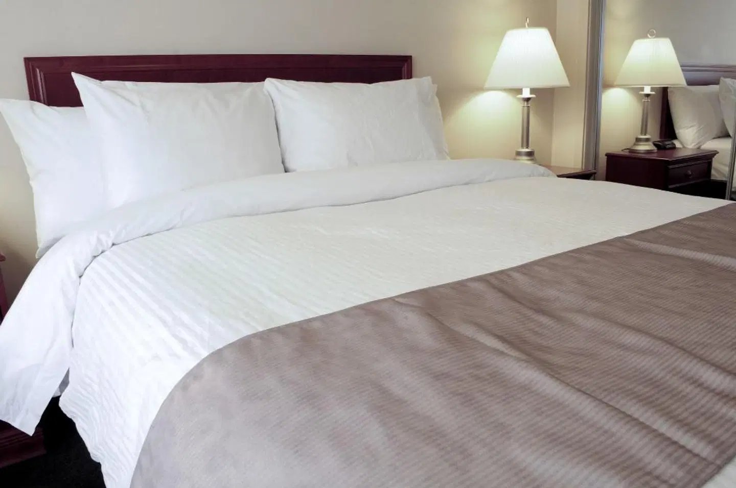 Inuvik Capital Suites ROOM_EXAMPLE