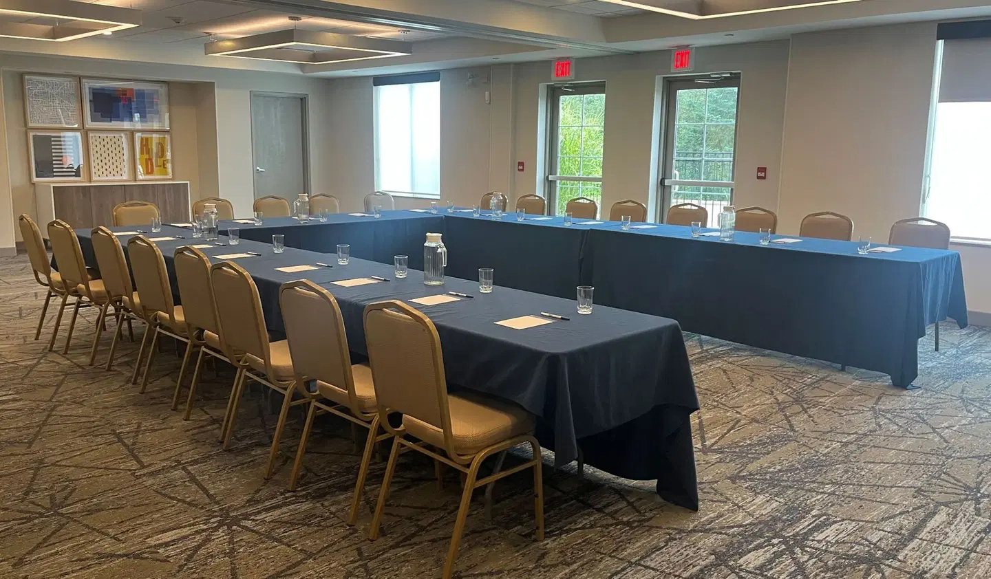 Holiday Inn Express & Suites Huntsville - Muskoka by IHG Konferenz