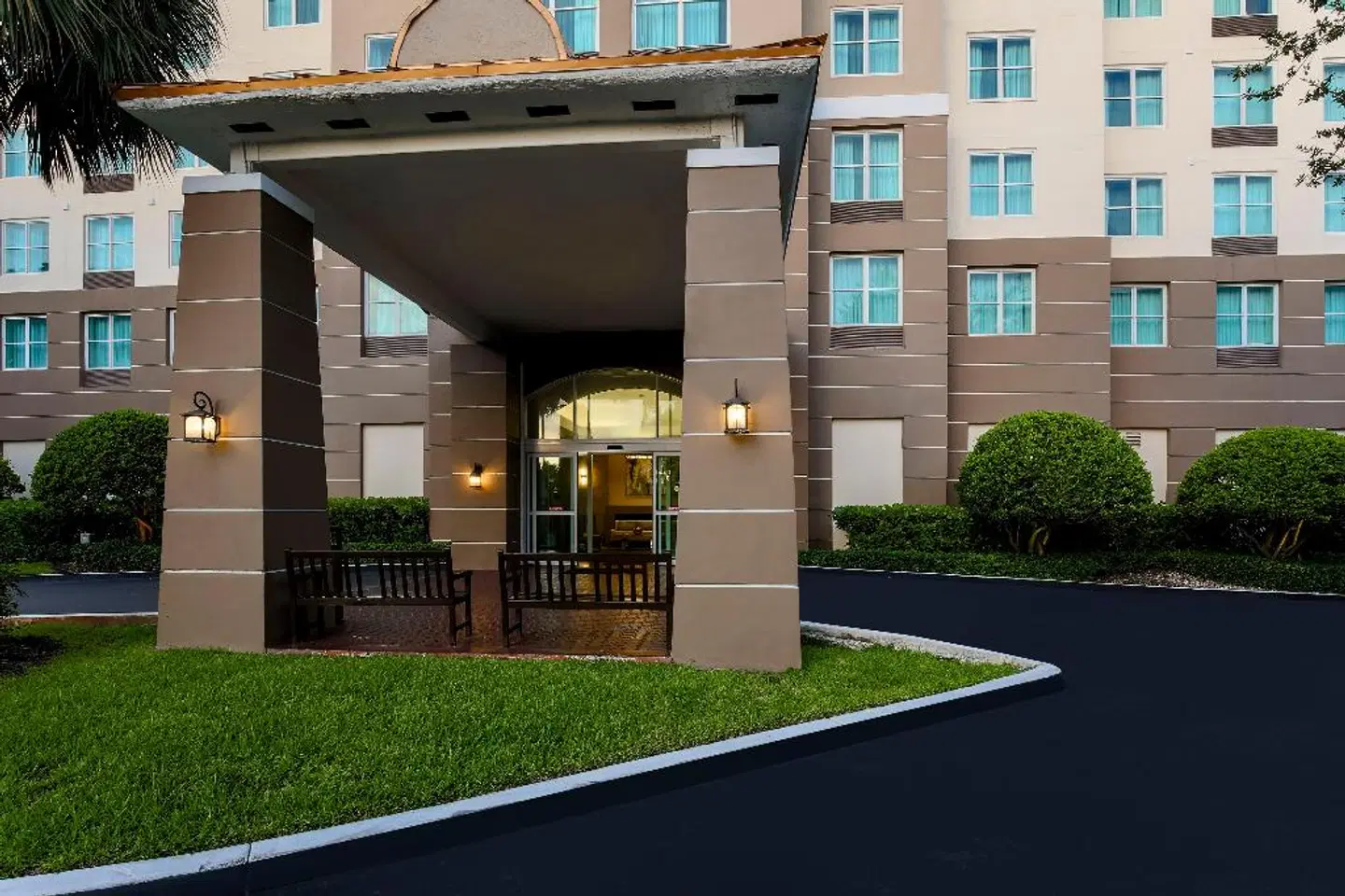 Staybridge Suites Miami Doral Area by IHG EXTERIOR