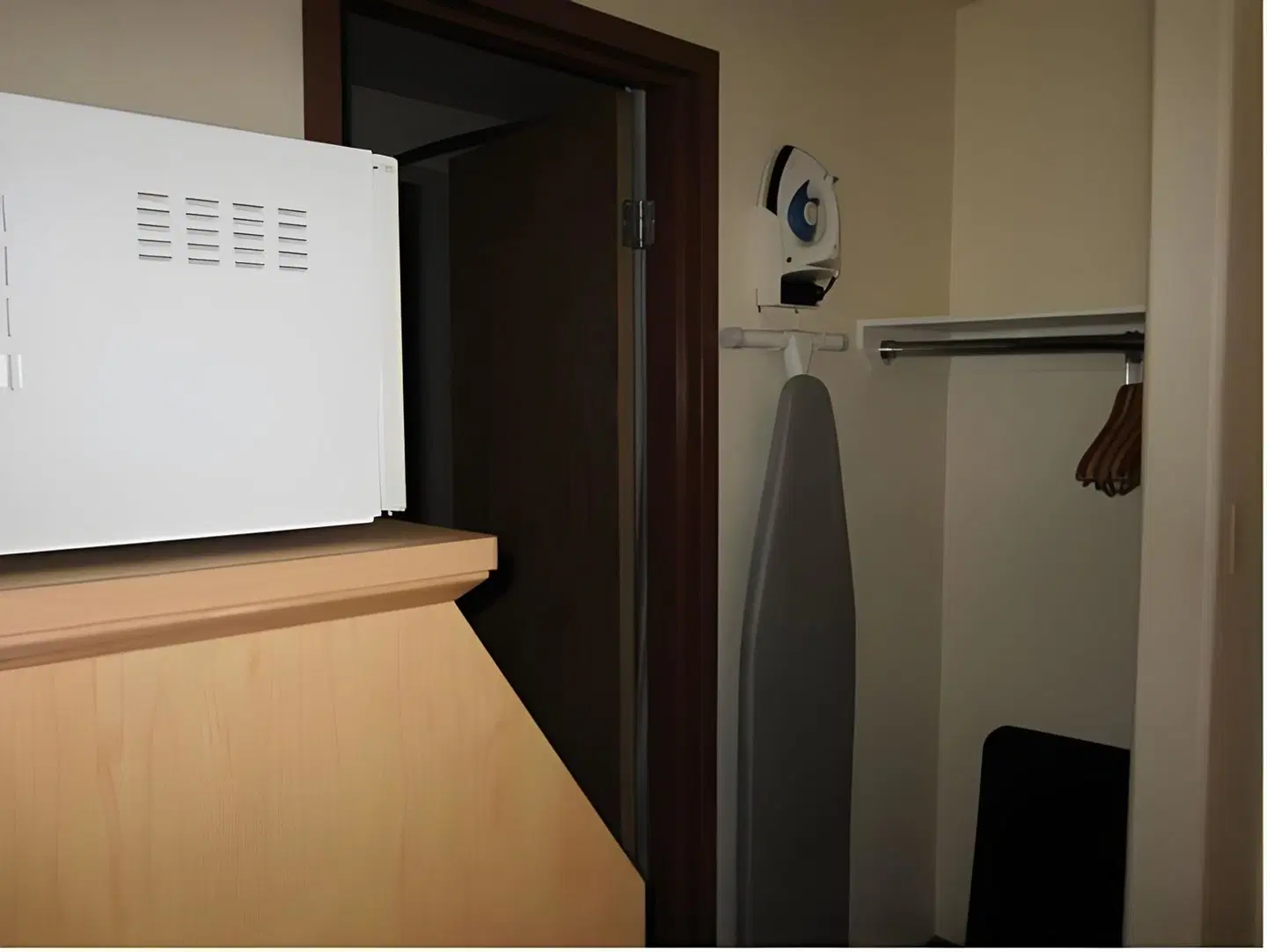 Super 8 by Wyndham Dawson Creek ROOM_EXAMPLE
