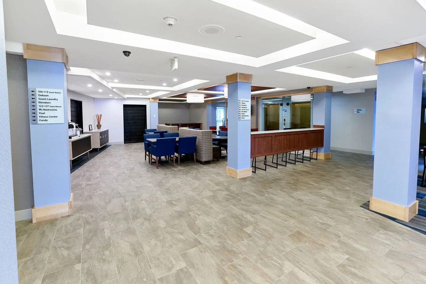 Holiday Inn Express & Suites Dieppe Airport by IHG LOUNGE_LOBBY
