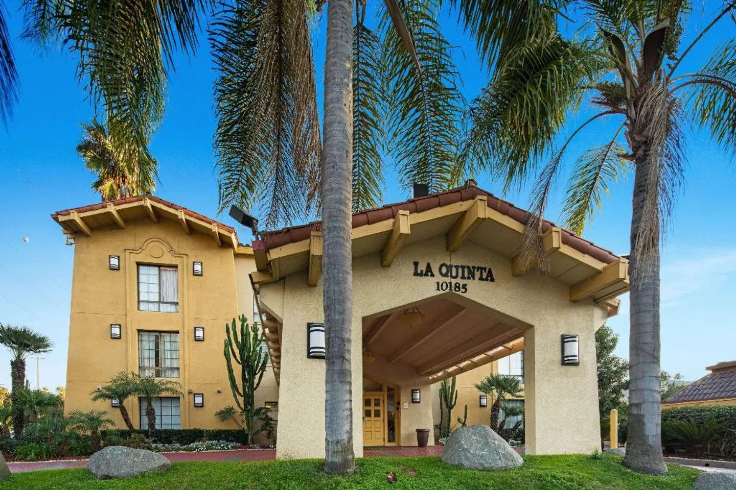 La Quinta Inn by Wyndham San Diego - Miramar EXTERIOR