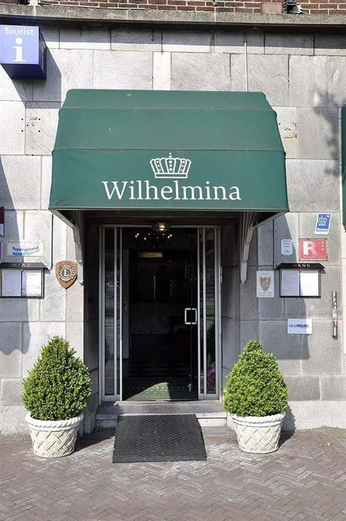 Wilhelmina EXTERIOR